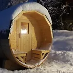 Mitterleithengut *