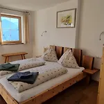 Apartment Mitterleithengut Zell am See